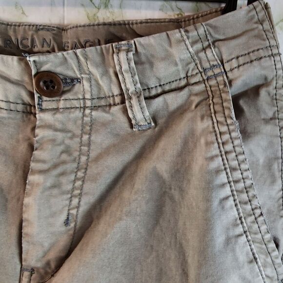American Eagle Outfitters Utility/Cargo Shorts - Picture 5 of 12